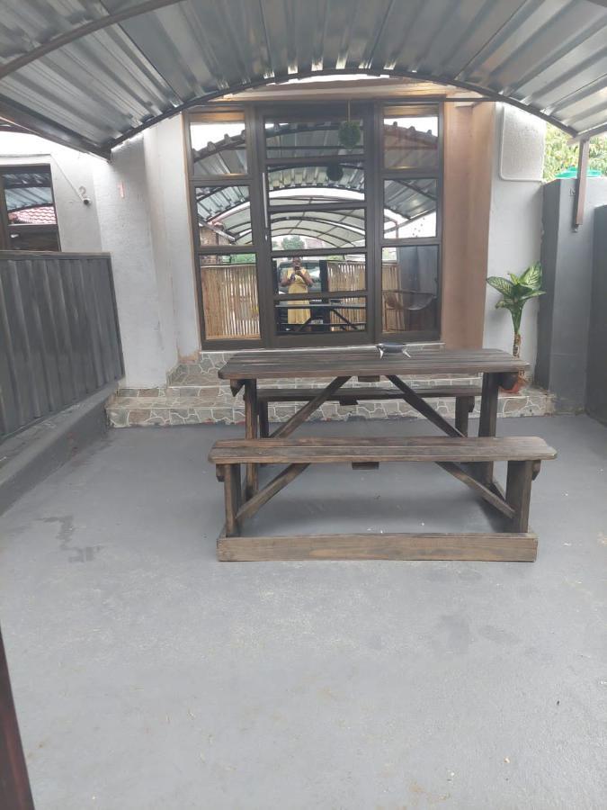 Nsuku Bed And Breakfast Thulamahashi Exterior foto